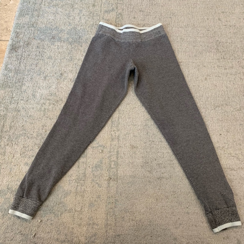 Ivivva joggers